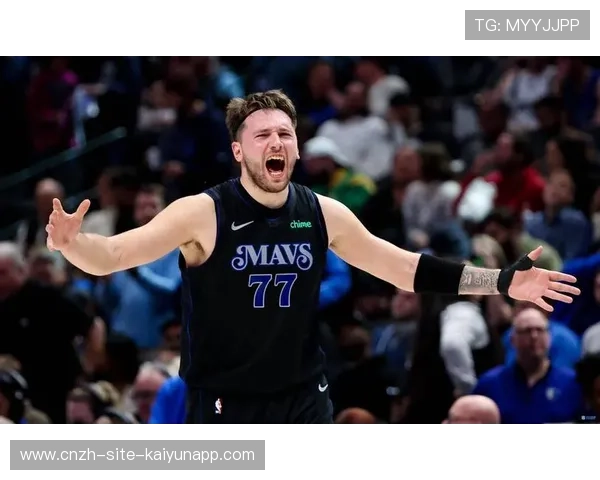 东契奇远投命中，独行侠完成关键拉分